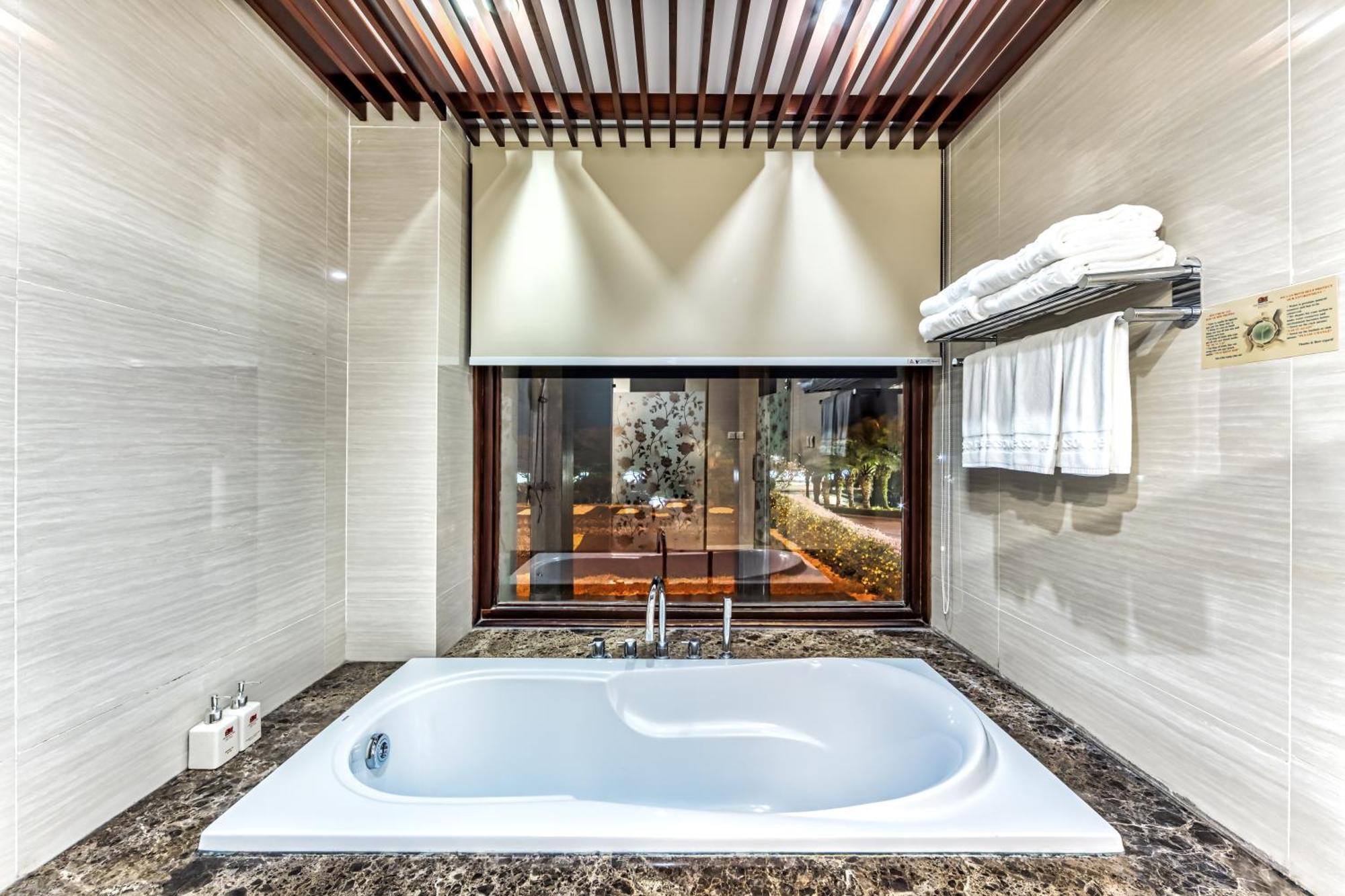 Vietsovpetro Ho Tram Beach Resort & Spa Εξωτερικό φωτογραφία